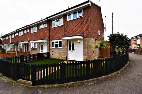 Broadhope Avenue, Stanford-Le-Hope