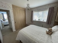 Images for Oak Crescent, Wickford