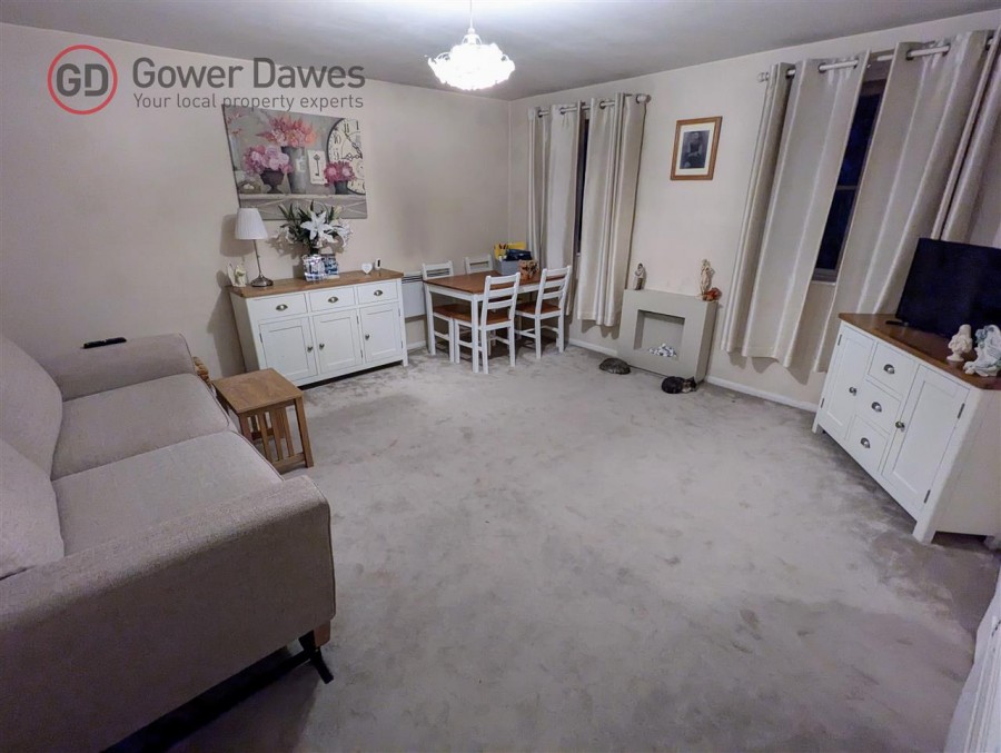 Images for Hove Close, Grays